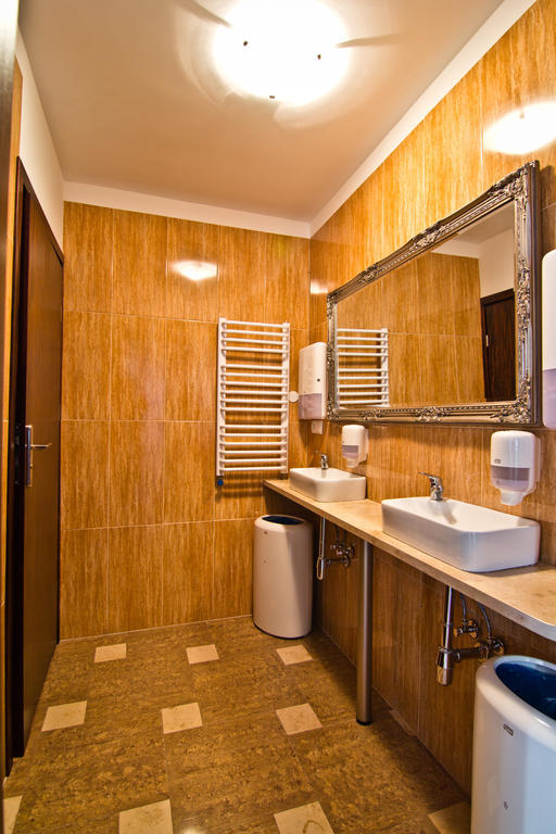 Versal Airport Modlin Nowy Dwór Mazowiecki 部屋 写真